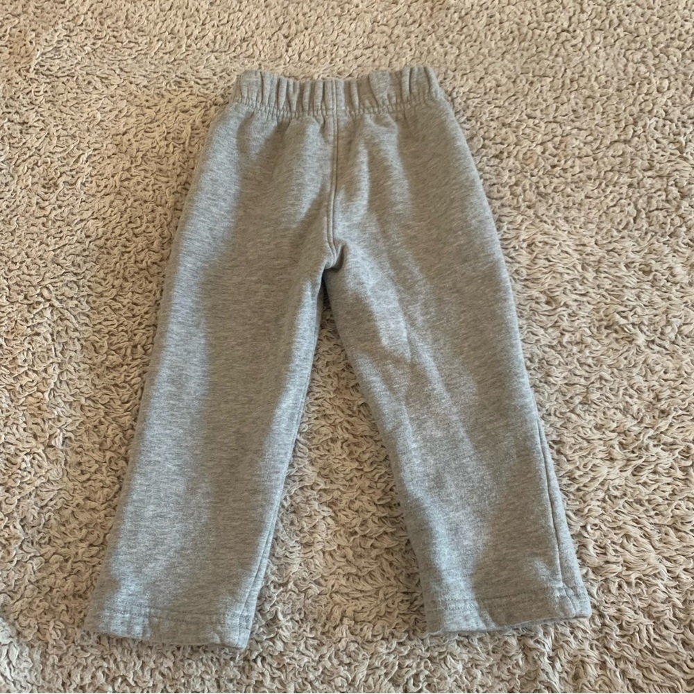 Cat & Jack Gray and Leopard Pattern Leggings - Picture 4 of 7